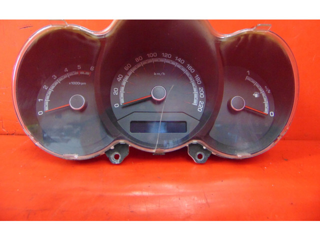 Přístrojová deska KIA Venga 2012 940041P491, KIAVENGAYN2012r