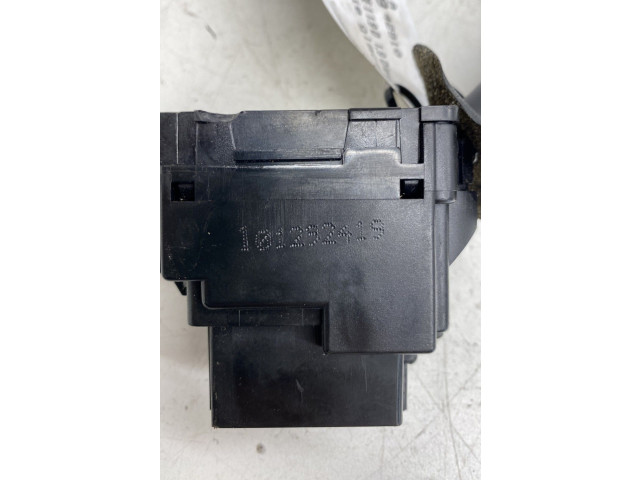 Ручка стеклоочистителей Citroen Berlingo