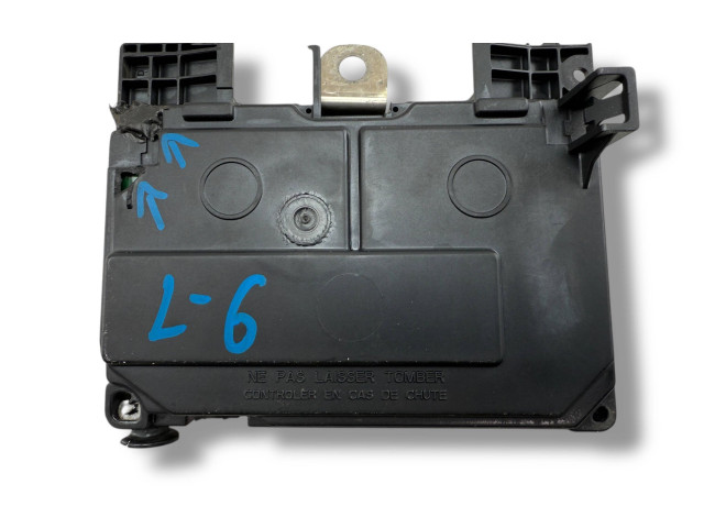 Блок предохранителей 9658539680   Citroen C4 I    