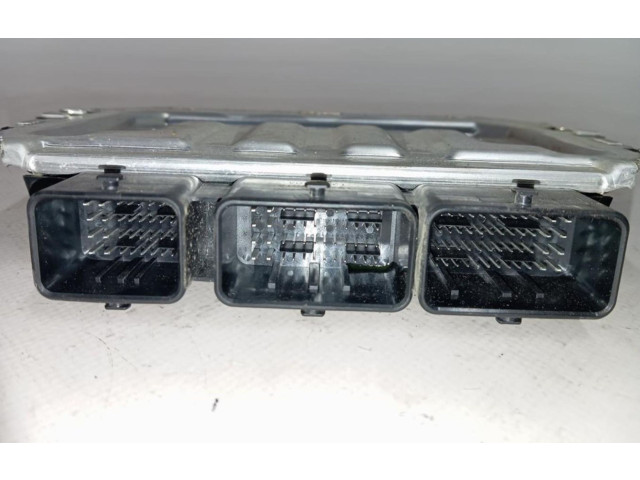 Řídící jednotka 237102892S Renault Sandero I 2019