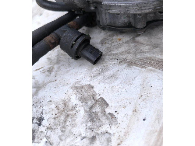 Vstřikovací čerpadlo 070145209H, V110050811 Volkswagen Transporter - Caravelle T5 AXD