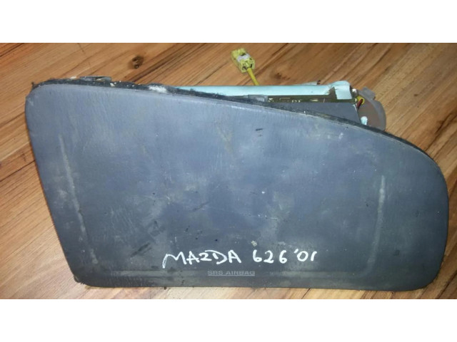 Подушка безопасности пассажира Mazda 626