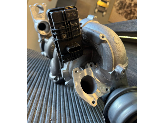 Turbodmychadlo Турбина 7110316701, 8583634 BMW X5 F15