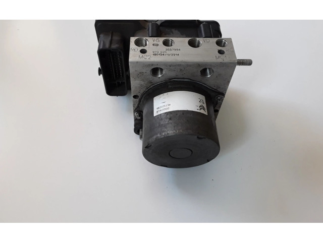 Блок АБС 9826051380   Citroen  C3 Aircross  2017 -  года