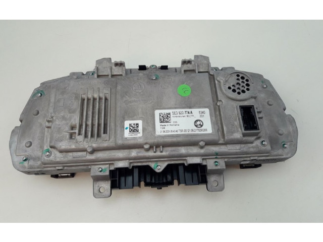 Панель приборов 5E3920774A, 5E3920774A Skoda Octavia Mk4