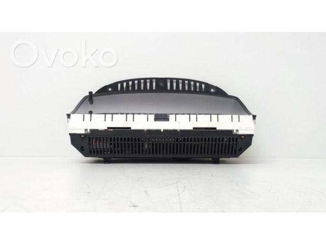 Přístrojová deska BMW 7 E65 E66 2005 110080103, 103131008508