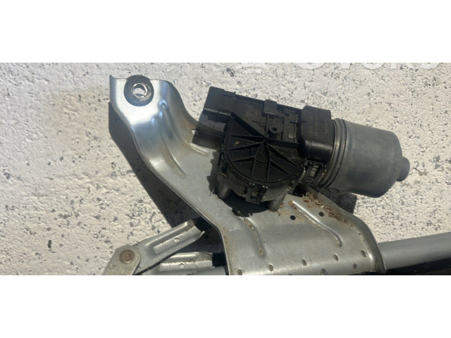 Моторчик дворников 8200619512 Dacia Duster