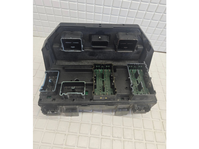 Блок предохранителей 68089320AD, 10831J1104 Jeep Grand Cherokee