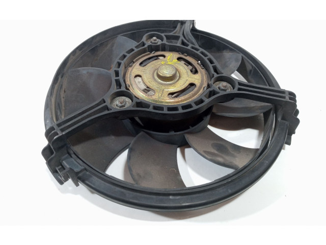 Вентилятор радиатора Skoda Superb B5 (3U)