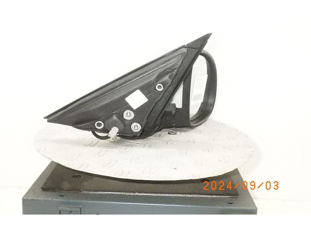 Зеркало электрическое Skoda Yeti (5L) 2009 - 2017 года