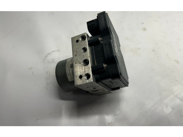 Блок АБС 84819598 Chevrolet Camaro - года