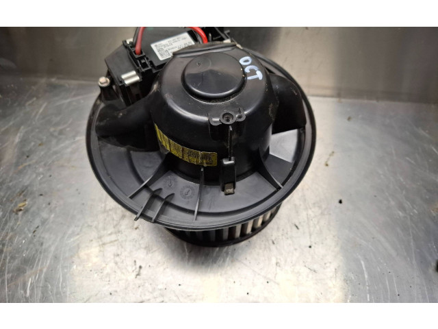 Вентилятор печки 1k1820015d Skoda Octavia Mk2 (1Z)