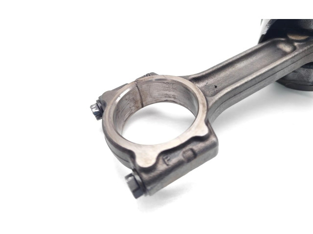 Píst K9K766 Renault Clio III K9K766