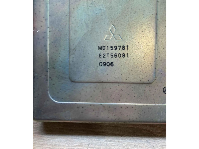 Блок управления двигателем ECU MD159781, E2T56081 Mitsubishi Colt
