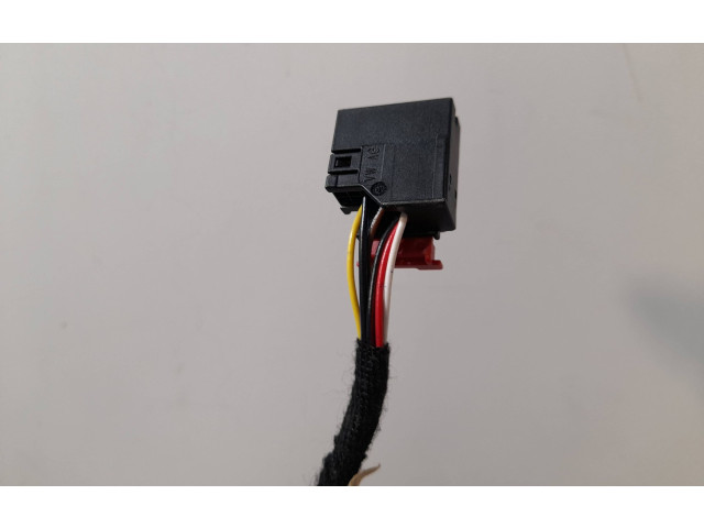 Зеркало электрическое Skoda Octavia Mk4 2019 - года