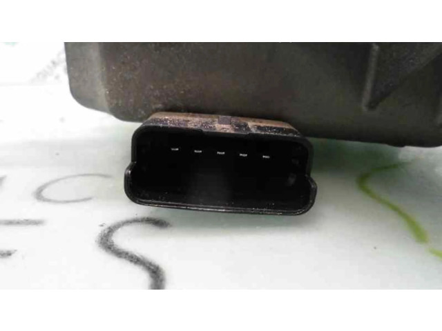 Двигатель стеклоочистителей