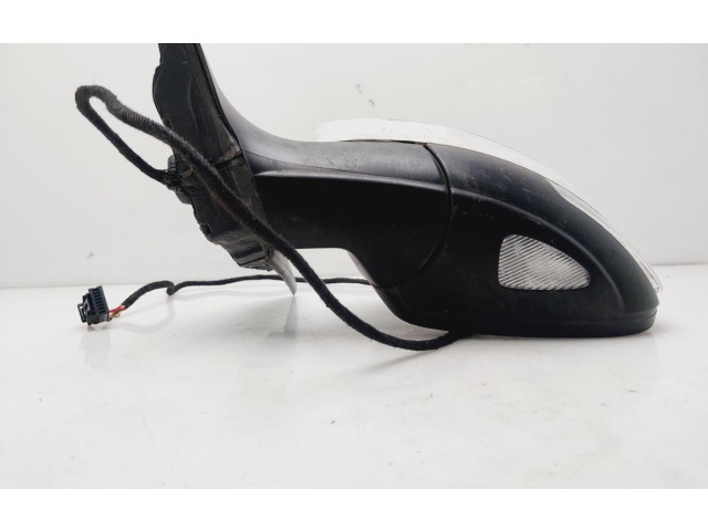 Зеркало электрическое Skoda Yeti (5L) 2009 - 2017 года