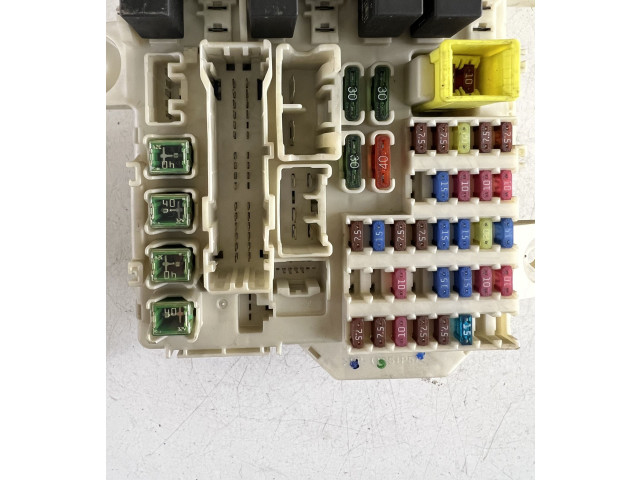 Блок предохранителей MN108320, 1791HOA1 Mitsubishi Colt