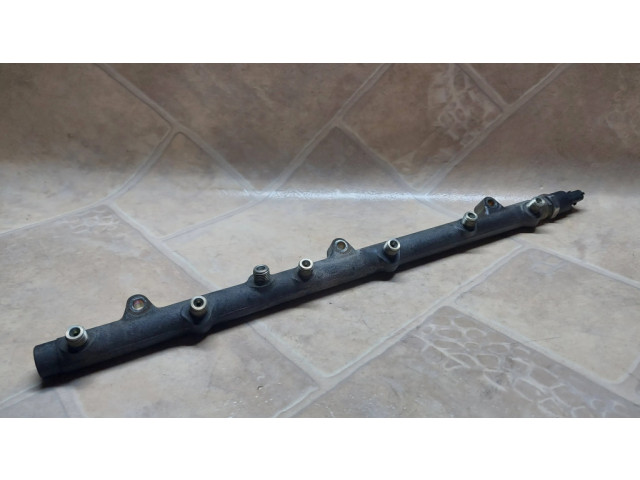 Vstřikovací lišta 0281002405, 97124002149 BMW 5 E39 pro naftový motor 3.0