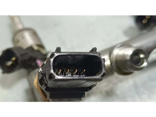 Комплект форсунок 16611AB030    Subaru Forester SK для бензинового двигателя  2.5