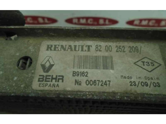 Интеркулер  8200252209   Renault Clio II 