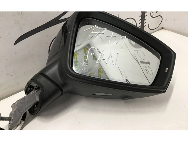 Генератор E1041458   Volkswagen Touareg III      