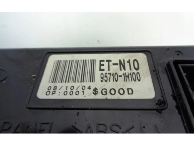 Дисплей    95710-1H100   KIA Pro Cee'd II