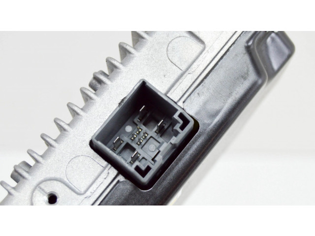 Įtampos keitiklis/ keitimo modulis