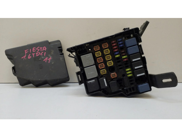 Блок предохранителей 8V5114B144BA, 8V5114A07CA Ford Fiesta