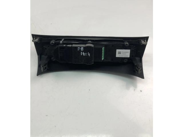 Блок управления климат-контролем P31398845, DE1414   Volvo XC90