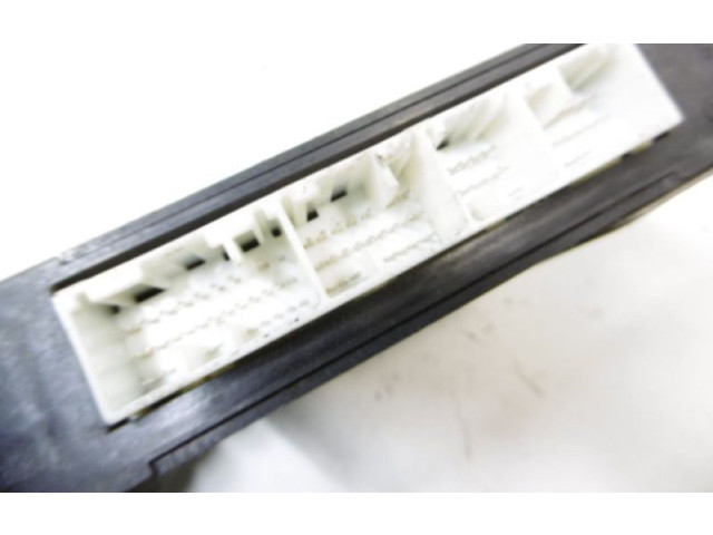 Блок управления двигателем Блок управления 89560-97422, 89560-97422 Daihatsu YRV