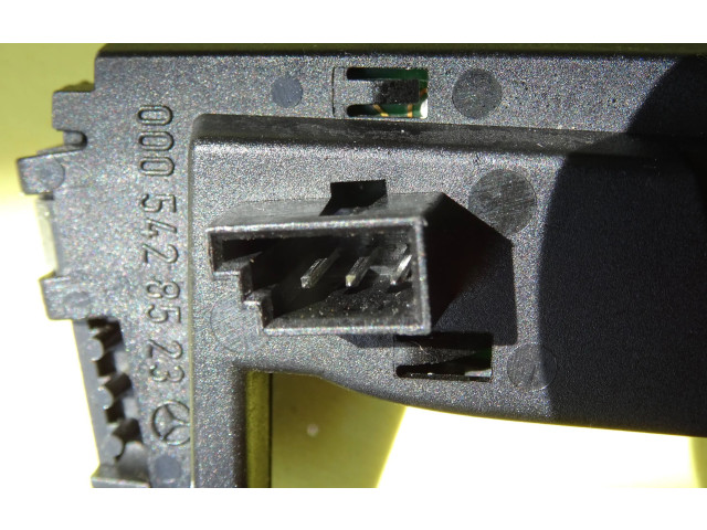 Дисплей    0005428523   Mercedes-Benz E W210