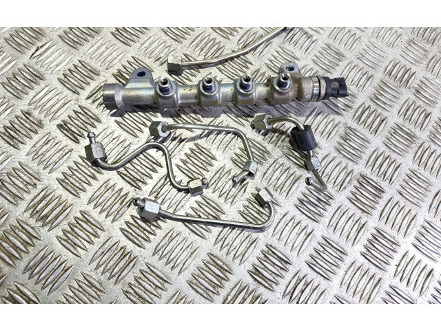 Магистральная трубка топлива 0445214221   Opel Zafira C