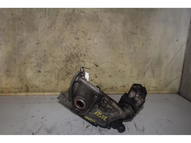 Масляный насос 841C000 Alfa Romeo 166