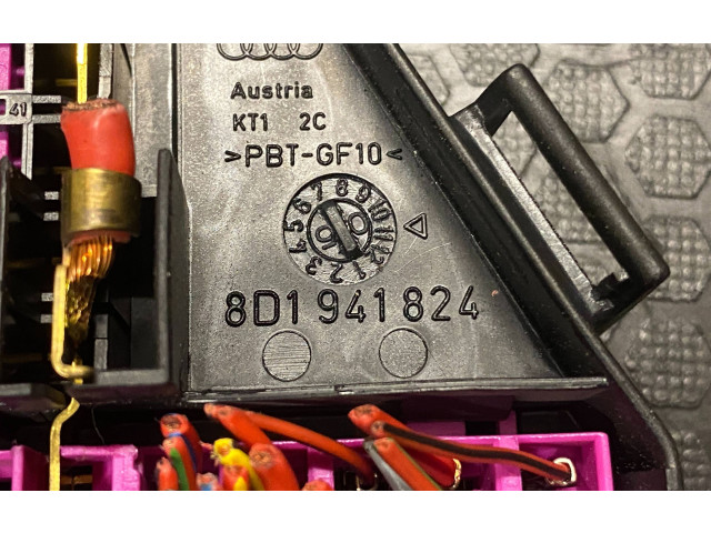 Блок предохранителей  8D1941824   Audi A6 S6 C6 4F    