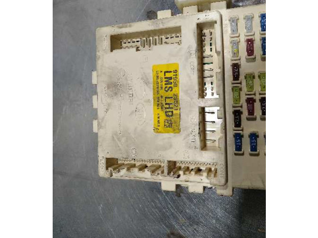 Pojistková skříňka Řídící jednotka BSM 919502S521 Hyundai ix35 2010