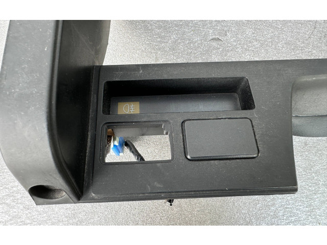 Přístrojová deska Nissan Terrano 1987 6824001G00