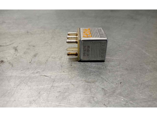 Pojistková skříňka 0015420219 Mercede-Benz S W116 1981