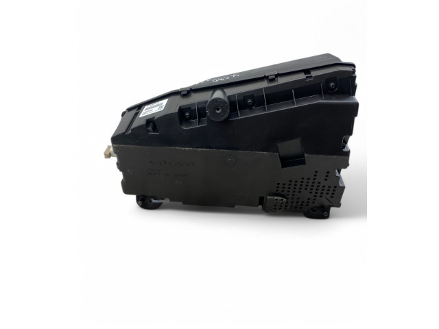 Дисплей 32233452 Volvo XC90