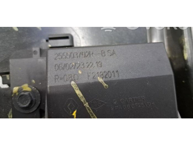 Комплект вентиляторов    214815148R   Dacia Sandero III