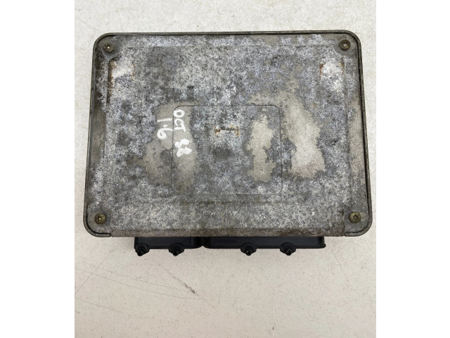 Блок управления двигателя 032906014F, 4FLDTV58 Skoda Octavia Mk1 (1U)