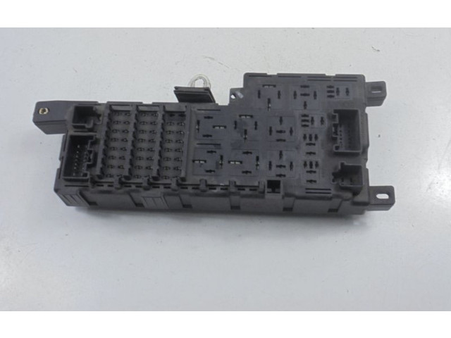 Блок предохранителей  9452993, 9452993   Volvo S80    