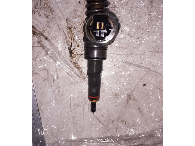 Vstřikovač 07z130073F   Volkswagen Transporter - Caravelle T5     