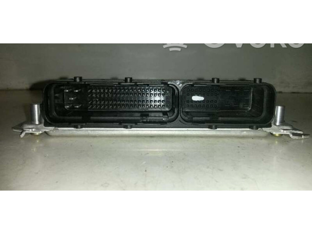 Блок управления двигателем Блок управления 3911002420, 9030930266F   Hyundai Getz