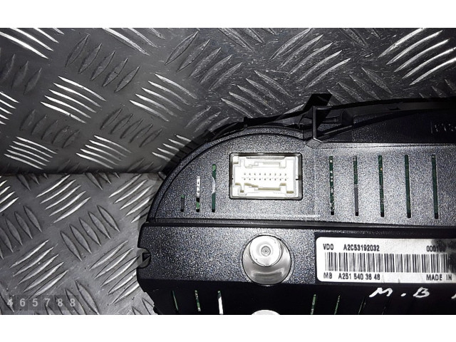 Přístrojová deska Mercedes-Benz R AMG W251 2007 a2515403648