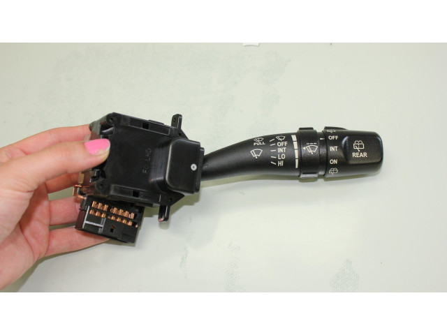 Ручка стеклоочистителей    KIA Sorento