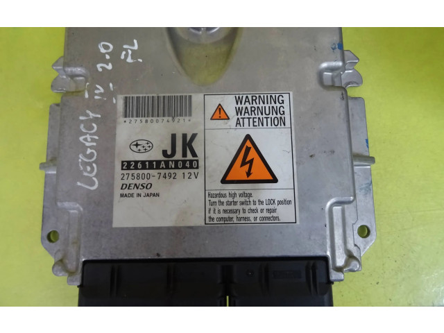 Блок управления двигателя 2758007492, 275800-7492 Subaru Legacy