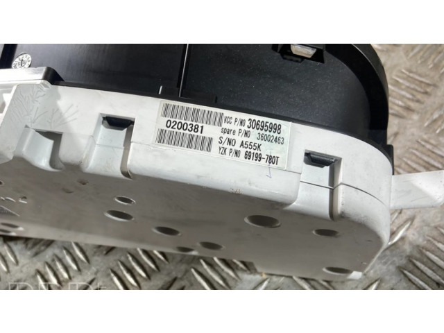 Панель приборов 30695998 Volvo C30