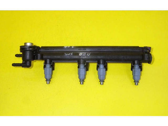 Топливная рампа 06A133317G, 06A906031K   Volkswagen New Beetle  