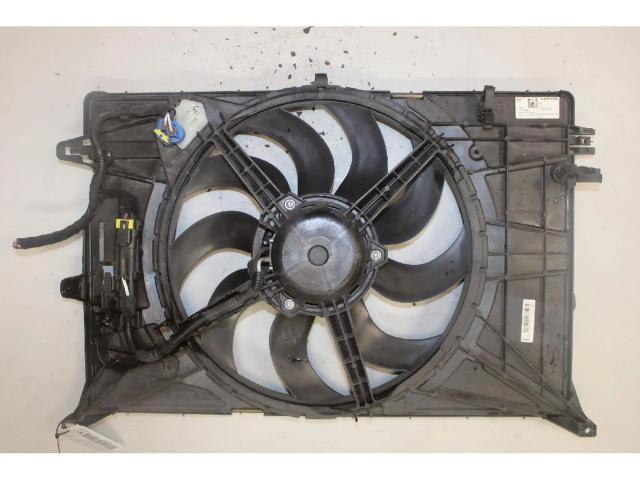 Вентилятор радиатора Jeep Renegade